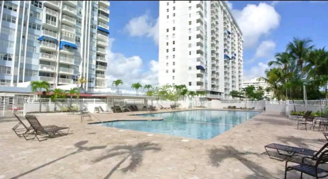 Beach Apartments At Marbella Del Caribe San Juan Exterior photo